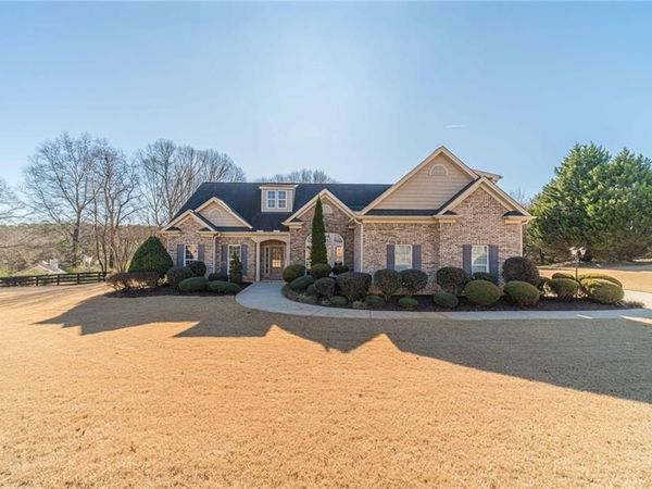 1245 White Columns Drive , Monroe, GA 30656