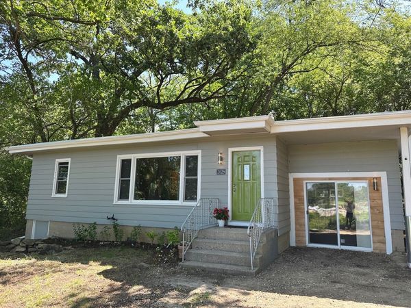 2025 Sherman Boulevard , Crystal Lake, IL 60014