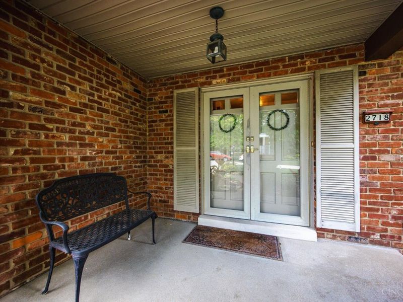 2718 Werkridge Drive, Cincinnati, OH 45248 Photo 3