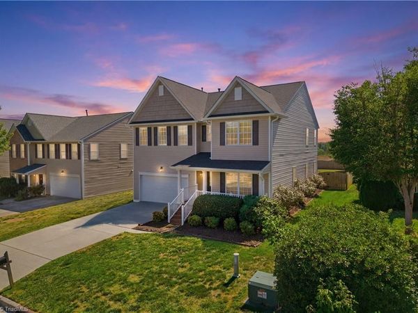 195 Creeks Edge Court, Clemmons, NC 27012