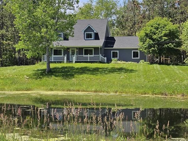 6790 Hinchey Road, Putnam Twp, MI 48169