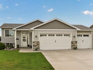 94 5th Avenue SE, Kasson, MN 55944