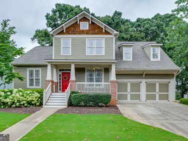 5843 Peacock Lane, Hoschton, GA 30548