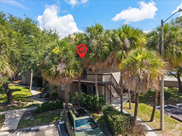 6345 NEWTOWN CIRCLE , Unit 45B2, TAMPA, FL 33615
