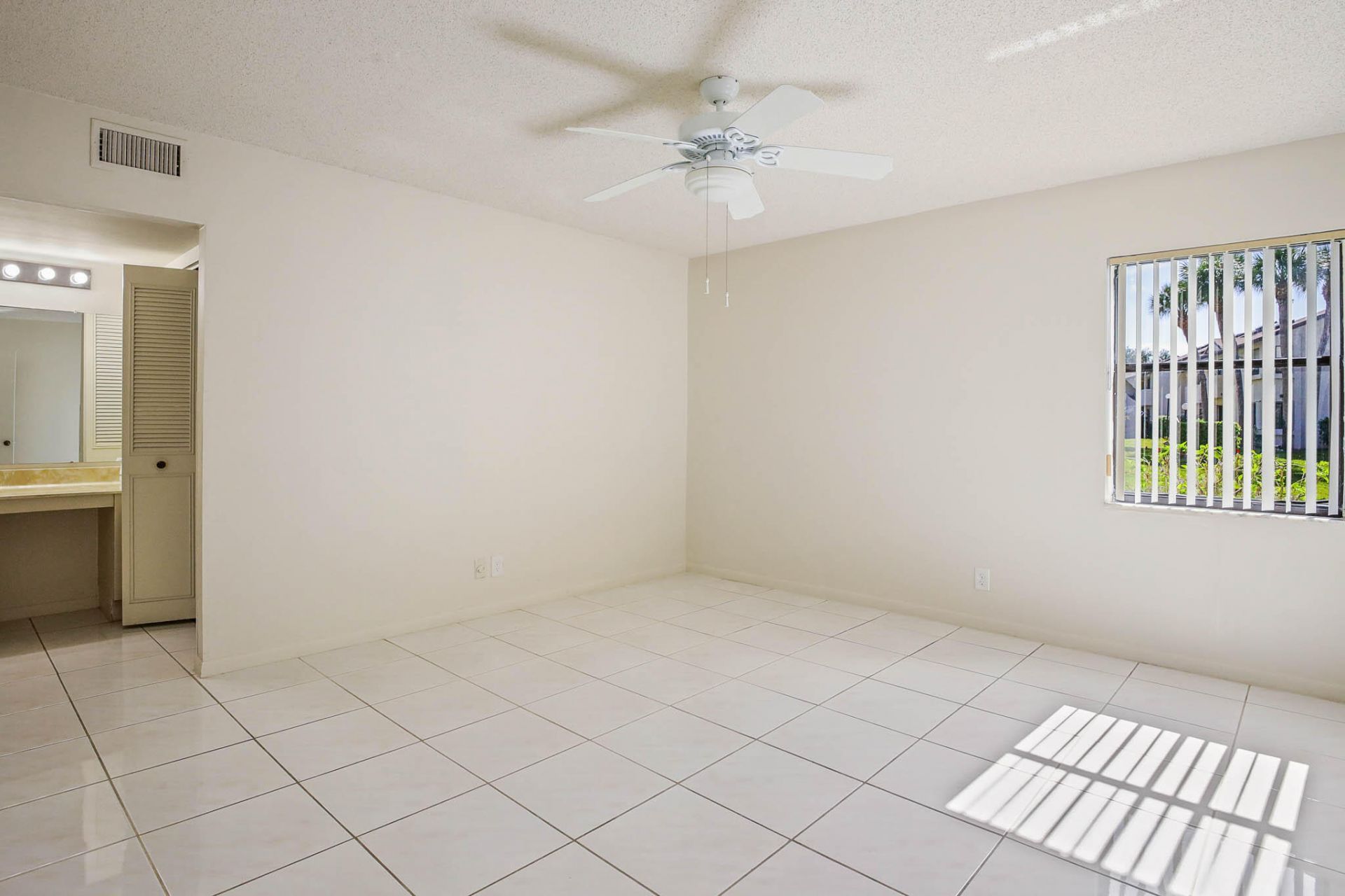 3367 Perimeter Drive, Greenacres, FL 33467 Photo