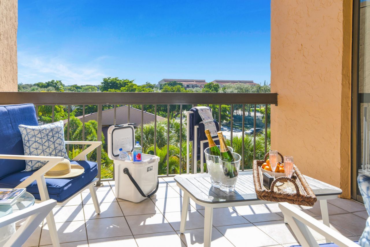 600 Egret Circle, Unit 7504, Delray Beach, FL 33444 Photo