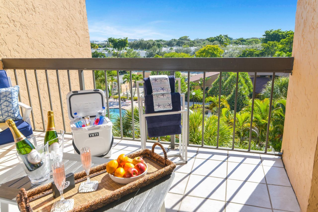 600 Egret Circle, Unit 7504, Delray Beach, FL 33444 Photo