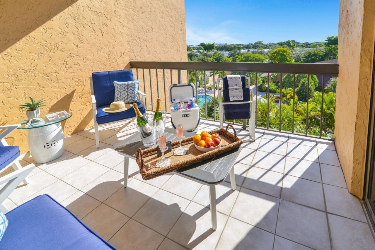 600 Egret Circle, Unit 7504, Delray Beach, FL 33444 Photo