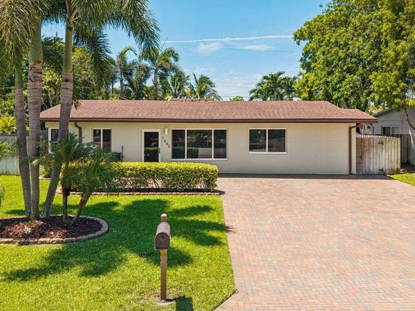 1660 NE 31st Court, Pompano Beach, FL 33064