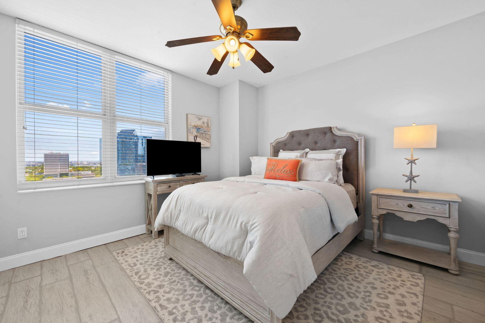 511 SE 5 Avenue, Unit 1409, Fort Lauderdale, FL 33301 Photo