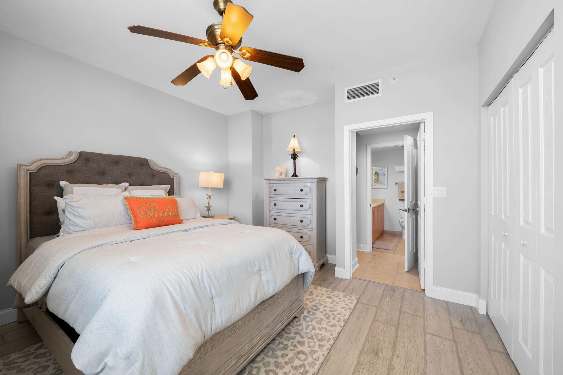 511 SE 5 Avenue, Unit 1409, Fort Lauderdale, FL 33301 Photo