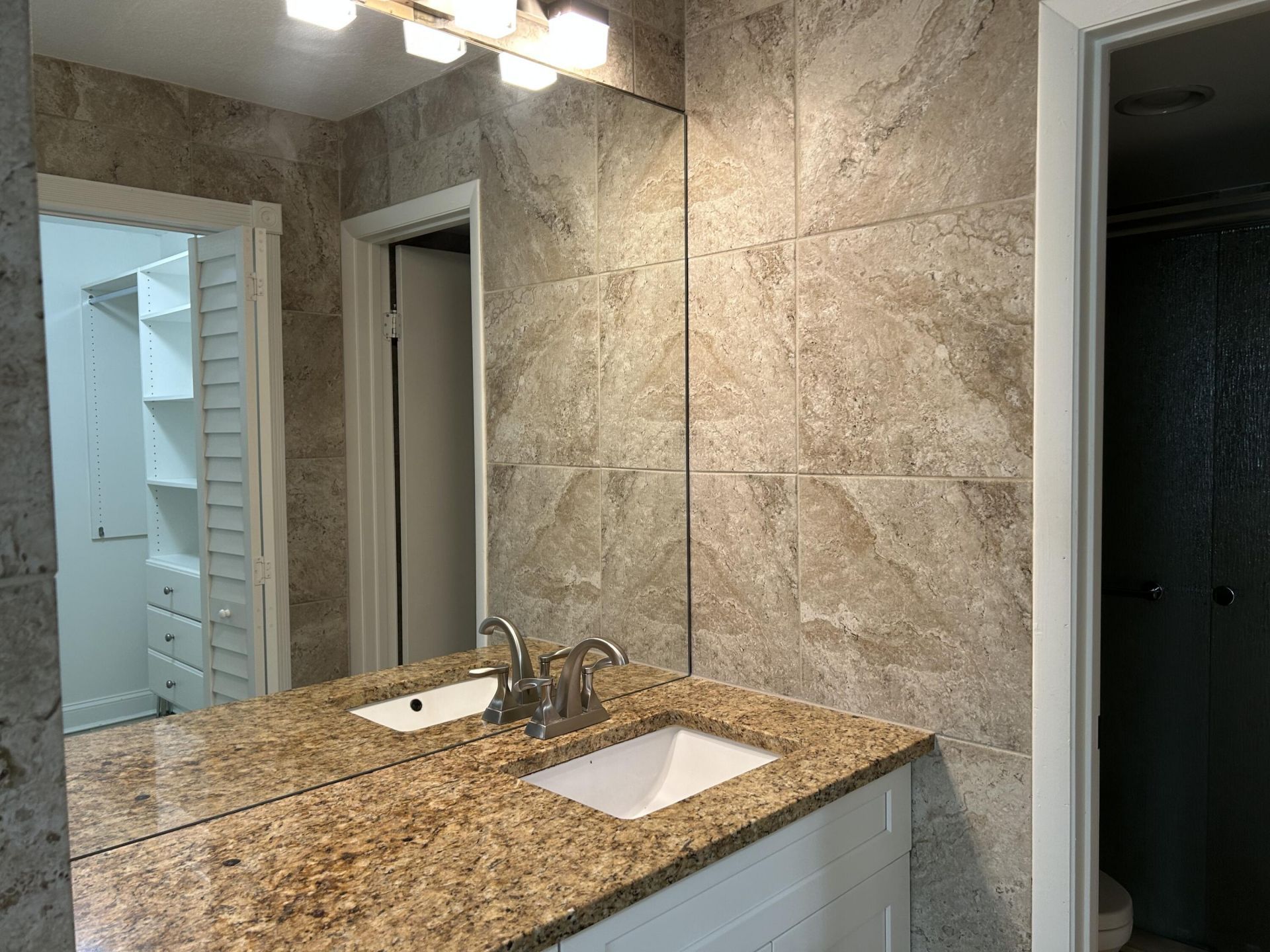 140 Lake Nancy Lane, Unit 115, West Palm Beach, FL 33411 Photo
