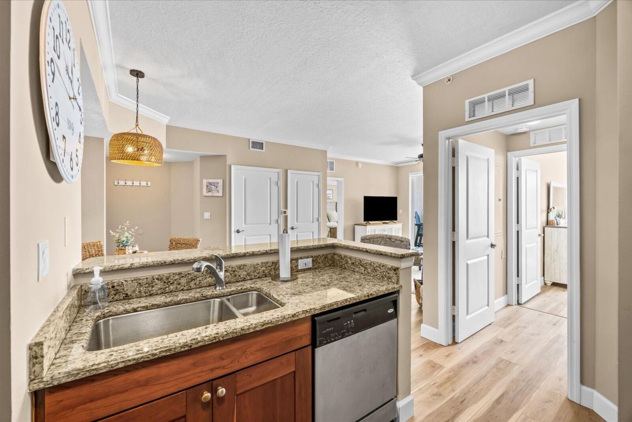 715 NW Flagler Avenue, Unit 302, Stuart, FL 34994 Photo
