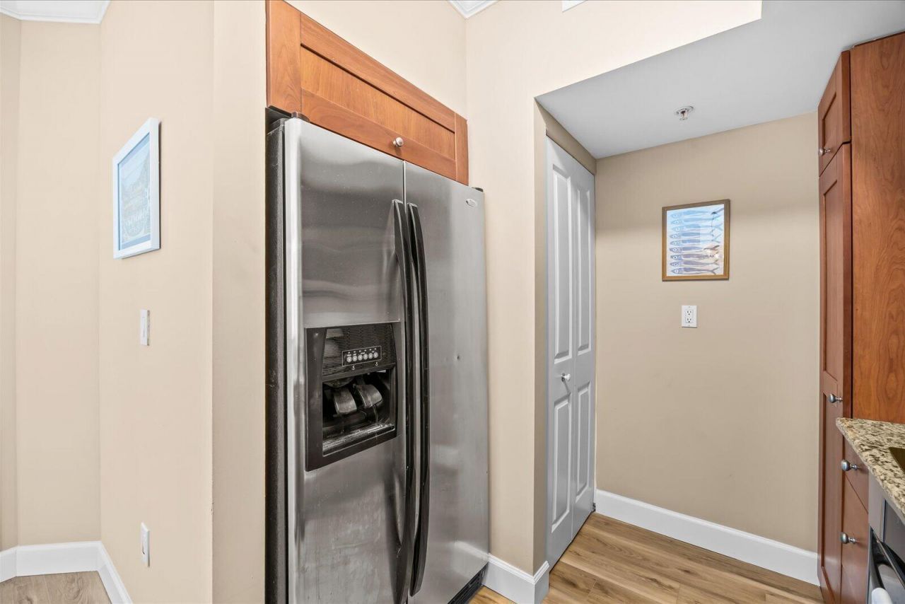 715 NW Flagler Avenue, Unit 302, Stuart, FL 34994 Photo