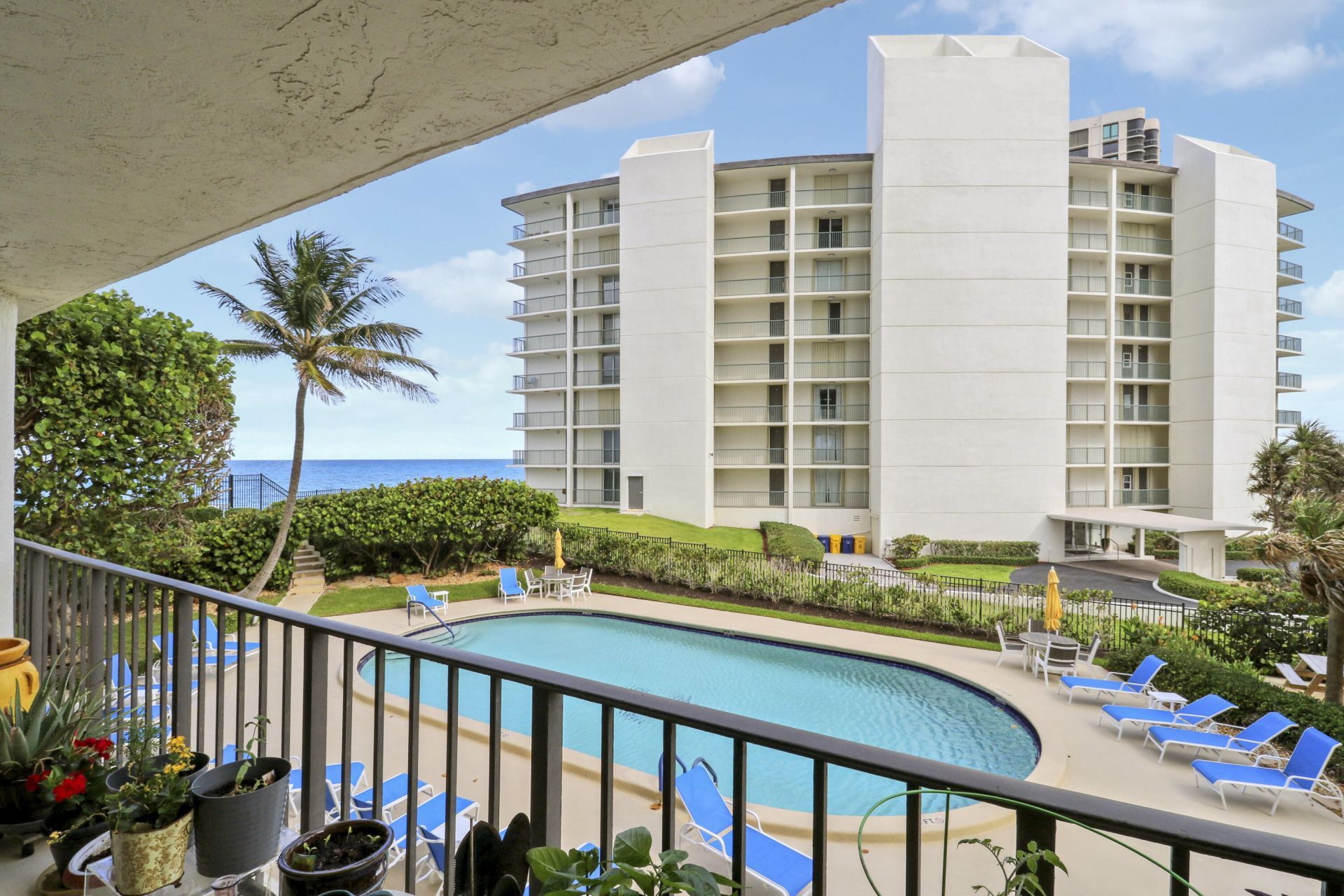 5420 N Ocean, Unit 204, Singer Island, FL 33404 Photo