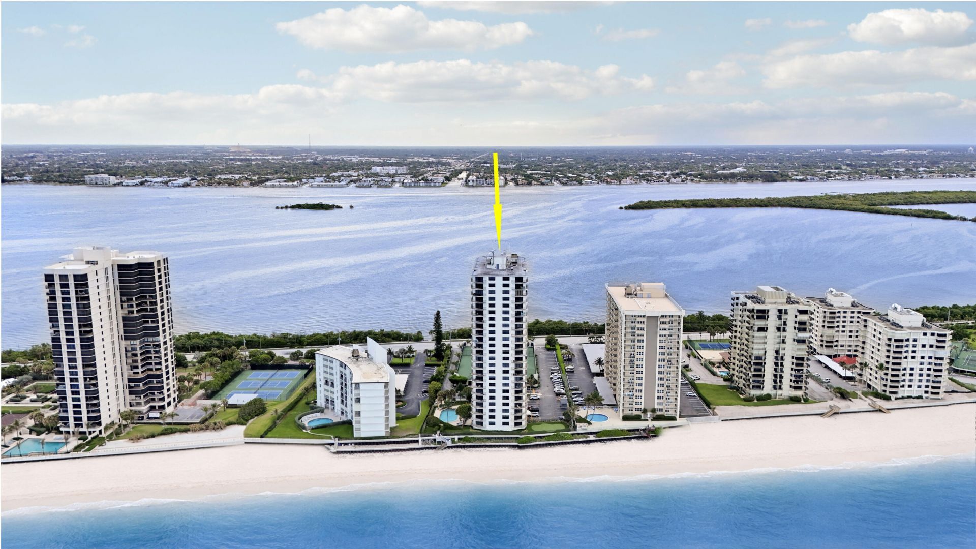 5420 N Ocean Drive, Unit 204, Singer Island, FL 33404 Photo