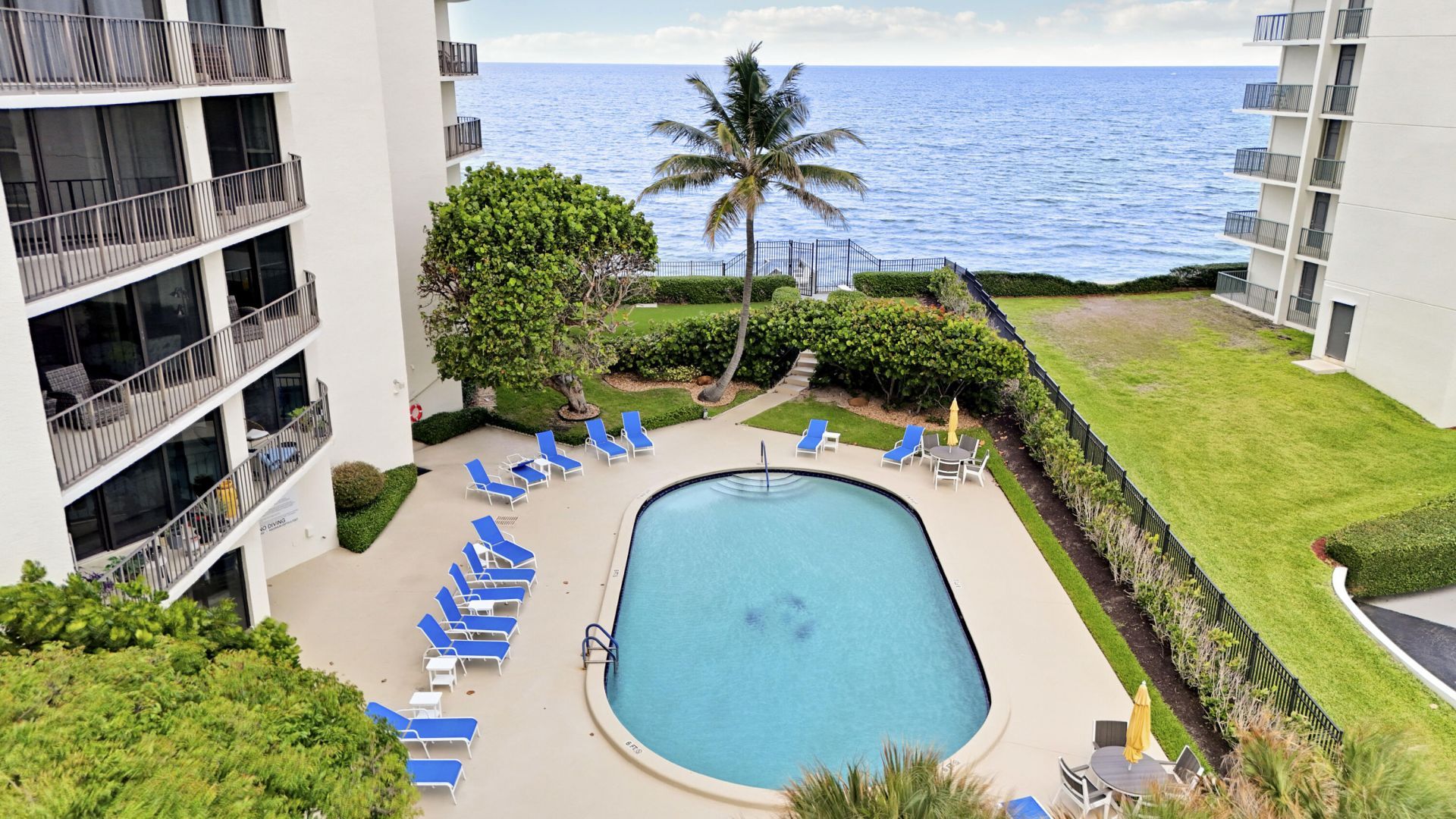5420 N Ocean, Unit 204, Singer Island, FL 33404 Photo