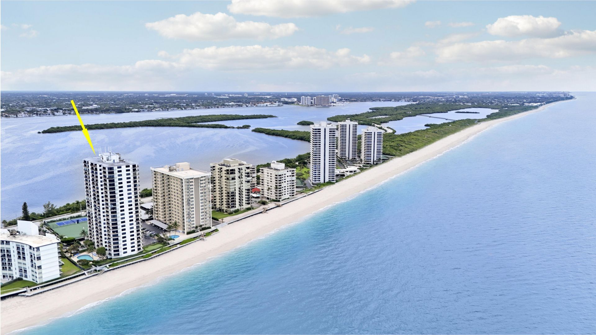 5420 N Ocean Drive, Unit 204, Singer Island, FL 33404 Photo