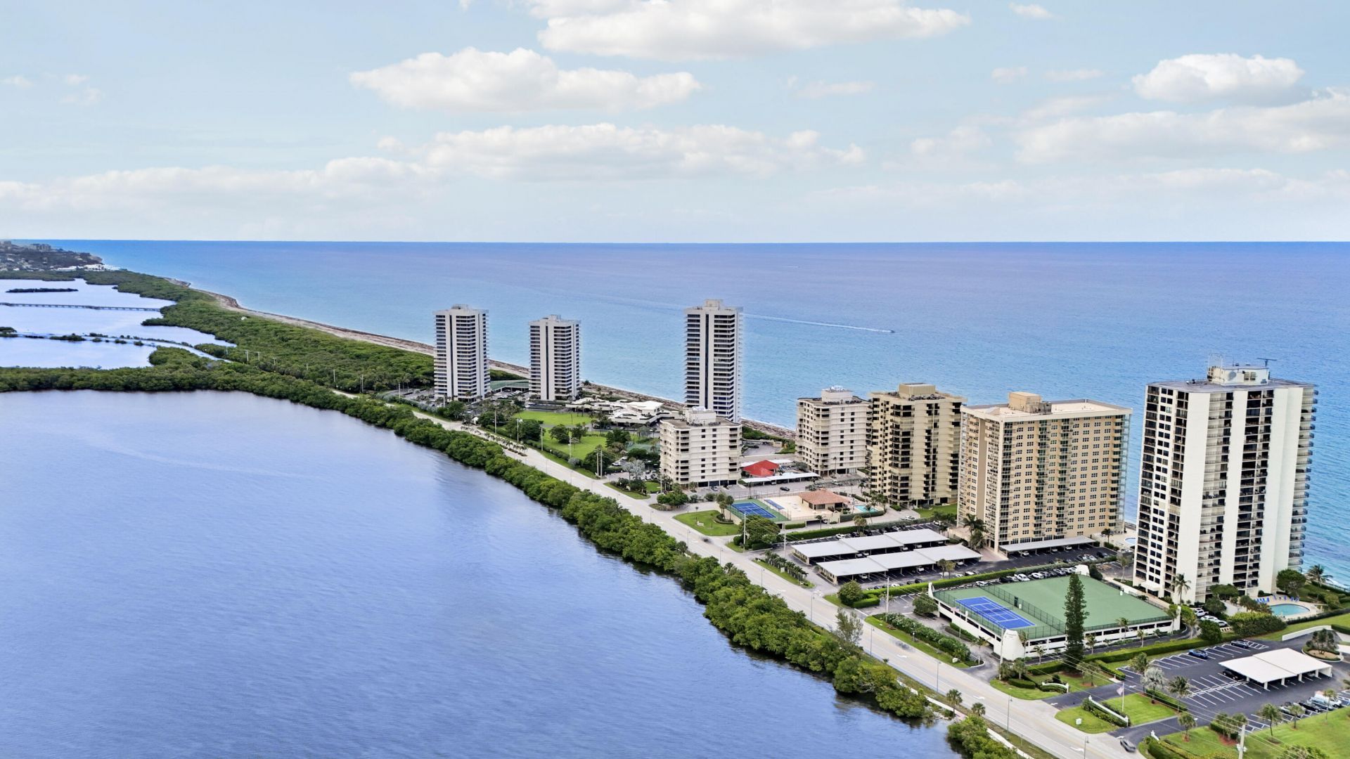 5420 N Ocean, Unit 204, Singer Island, FL 33404 Photo