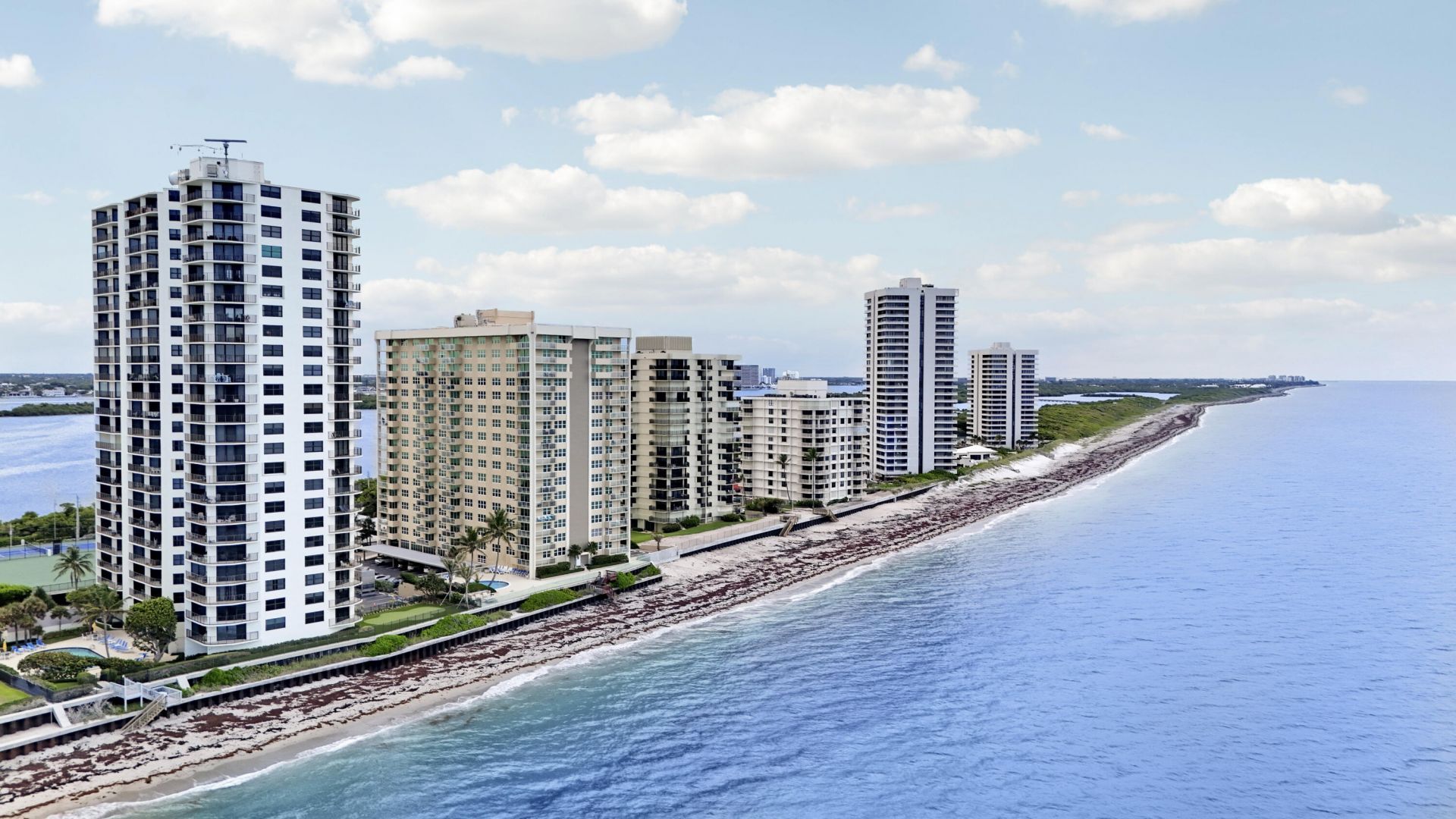 5420 N Ocean, Unit 204, Singer Island, FL 33404 Photo