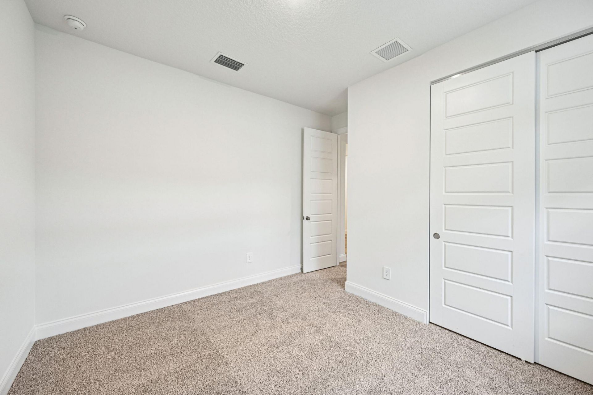5629 Hampton Park Circle, Vero Beach, FL 32966 Photo