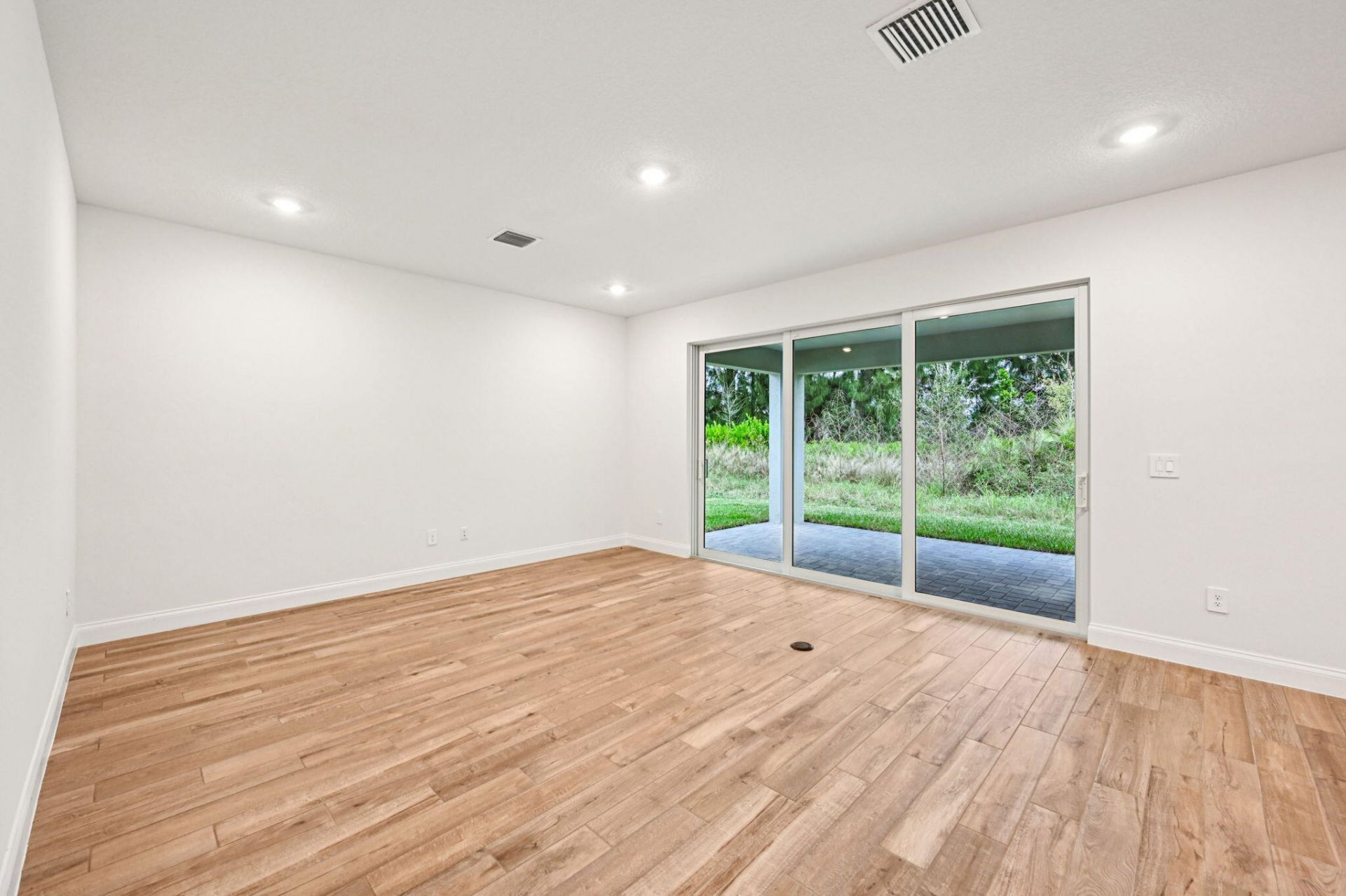 5629 Hampton Park Circle, Vero Beach, FL 32966 Photo
