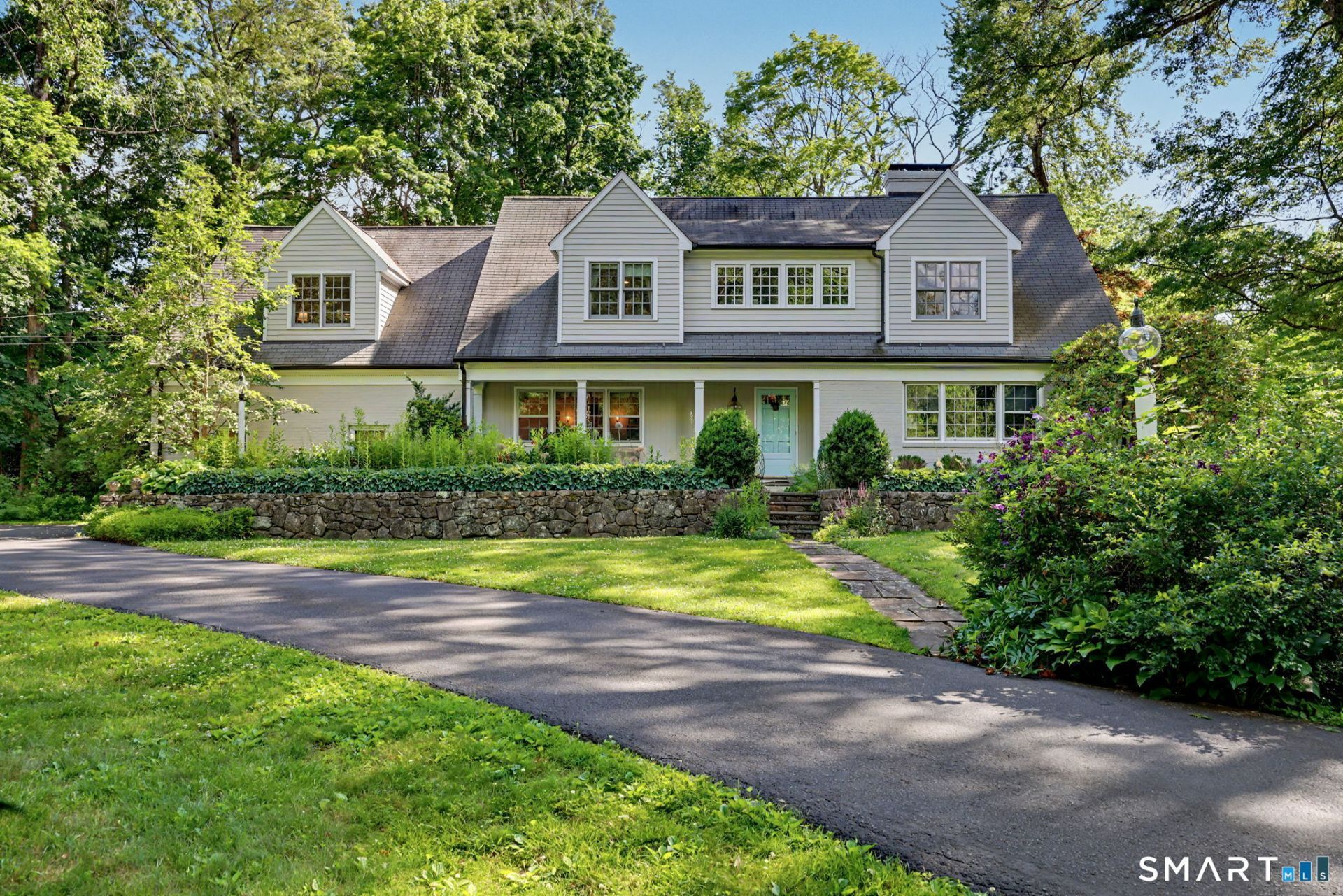 85 Bittersweet, New Canaan, CT 06840 Main Photo
