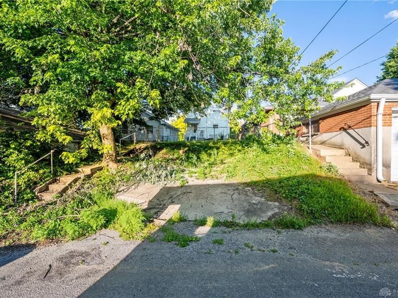 1039 Pritz Avenue, Dayton, OH 45410 Photo 34