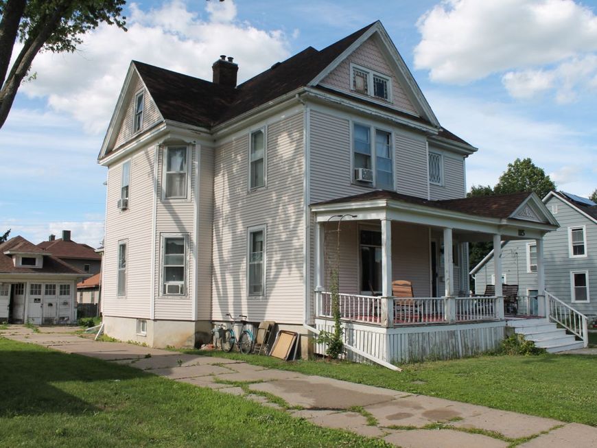 Main Photo