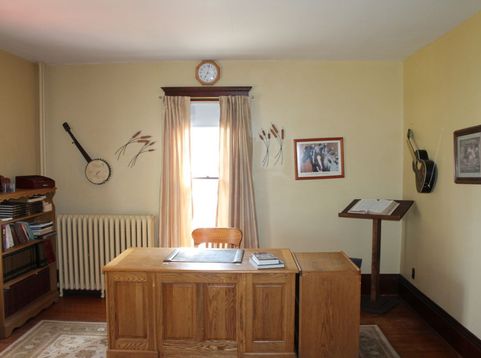Main Photo