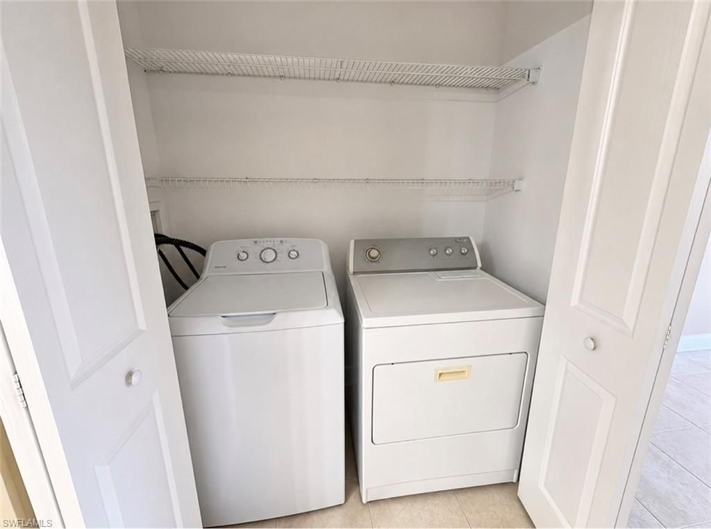 1205 Wildwood Lakes Blvd, Unit 203, Naples, FL 34104 Photo