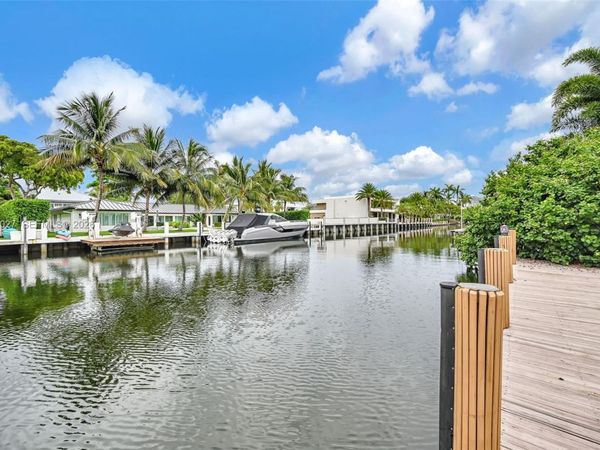 2311 Delmar Pl , Fort Lauderdale, FL 33301