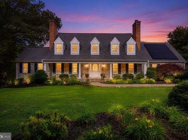 10101 WINDY KNOLL LANE, VIENNA, VA 22182