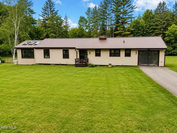 15 Federal Flats Road, Olmstedville, NY 12857