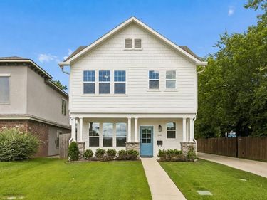 2941 Gordon Avenue, Fort Worth, TX 76110