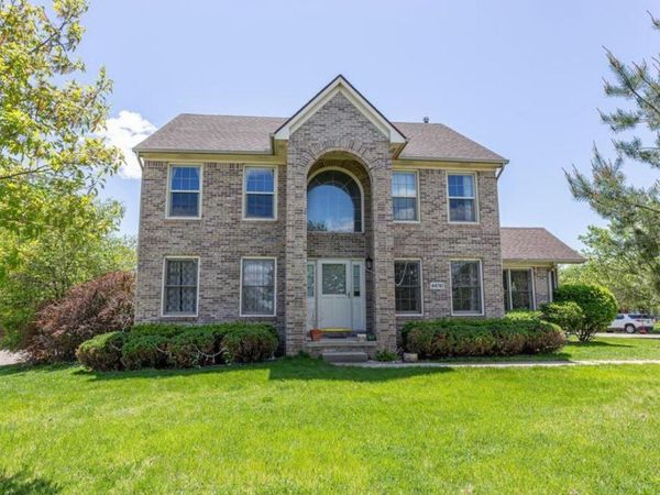 44741 Cherry Hill Road, Canton, MI 48188