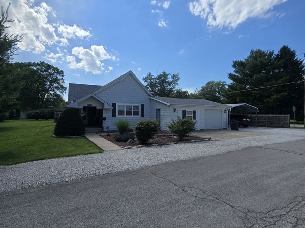 1028 N 11th Street , Elwood, IN 46036