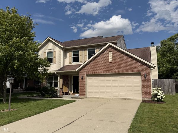 13977 Wakefield Place , Fishers, IN 46038