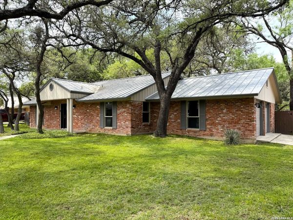 903 FABULOUS DR, San Antonio, TX 78213