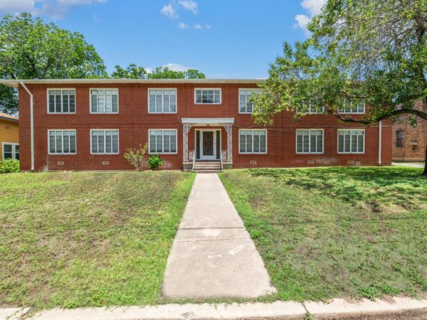 417 W Gramercy Place, San Antonio, TX 78212