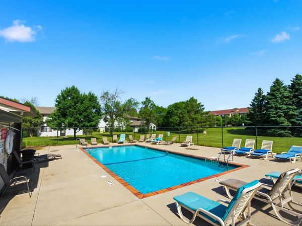 6616 83rd Court N, Brooklyn Park, MN 55445