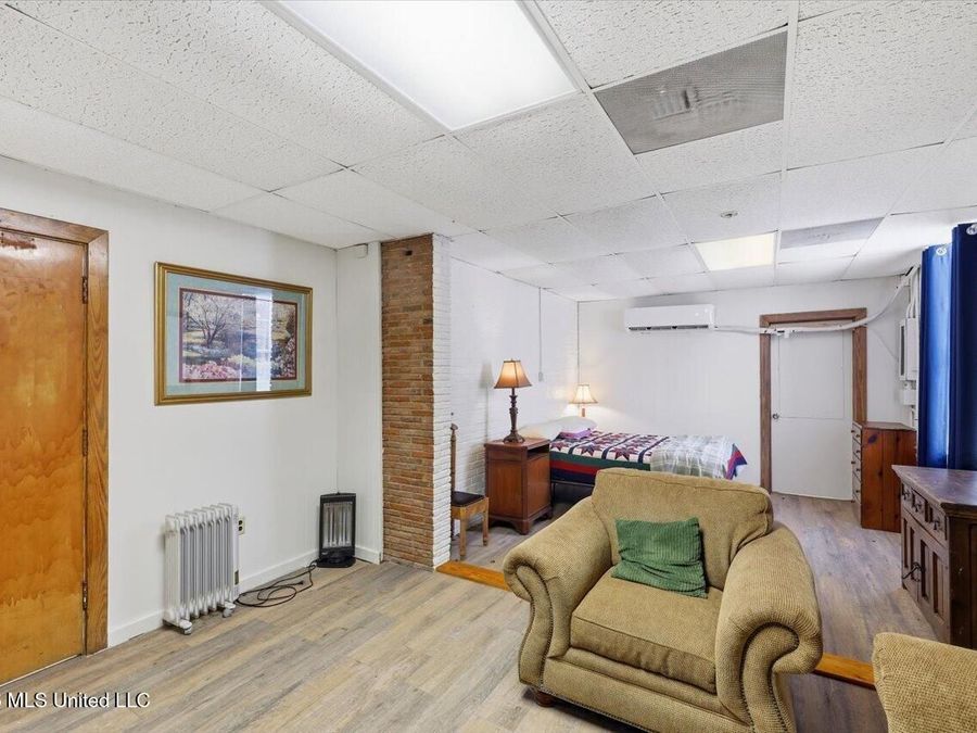 Property Image 37