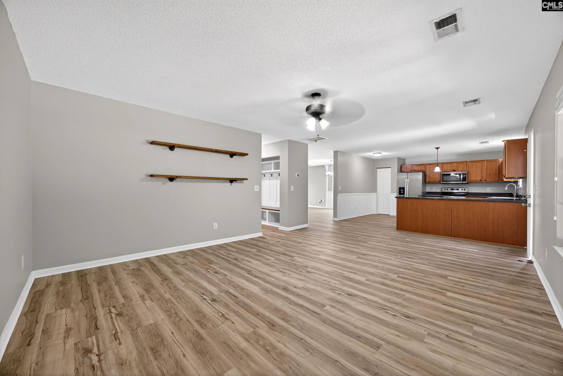 224 Walkbridge Way  Photo 15