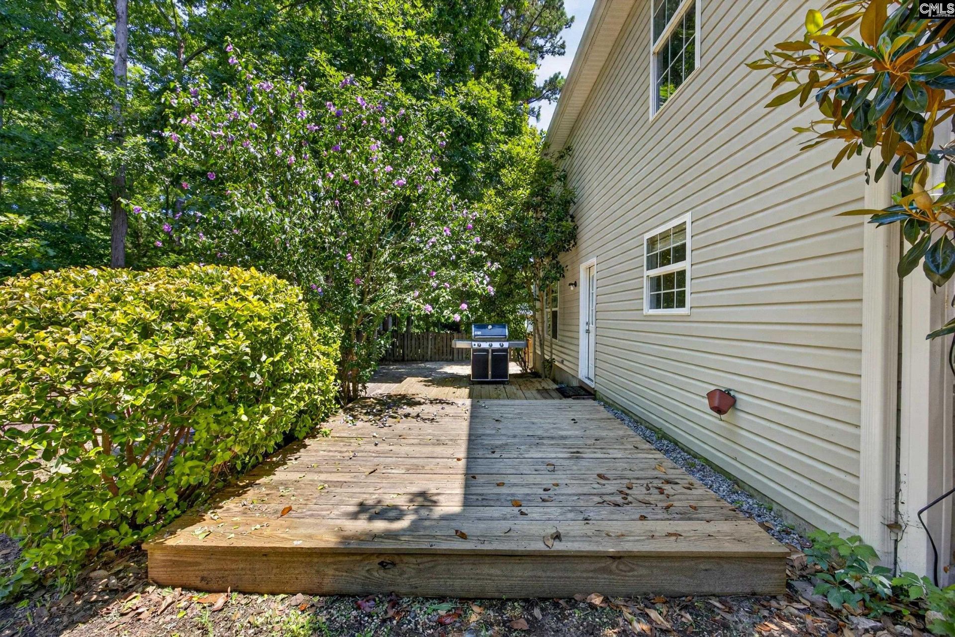 224 Walkbridge Way  Photo 40