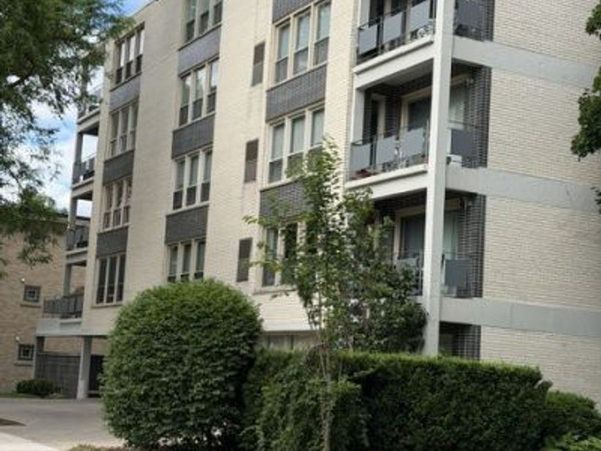 Main Photo