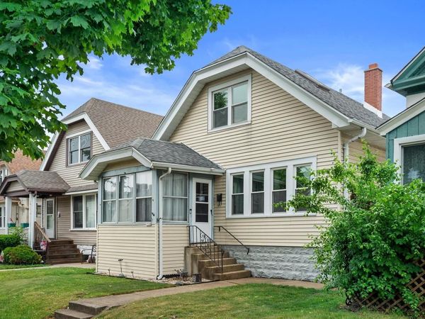 1724 S 72nd STREET, Milwaukee, WI 53214