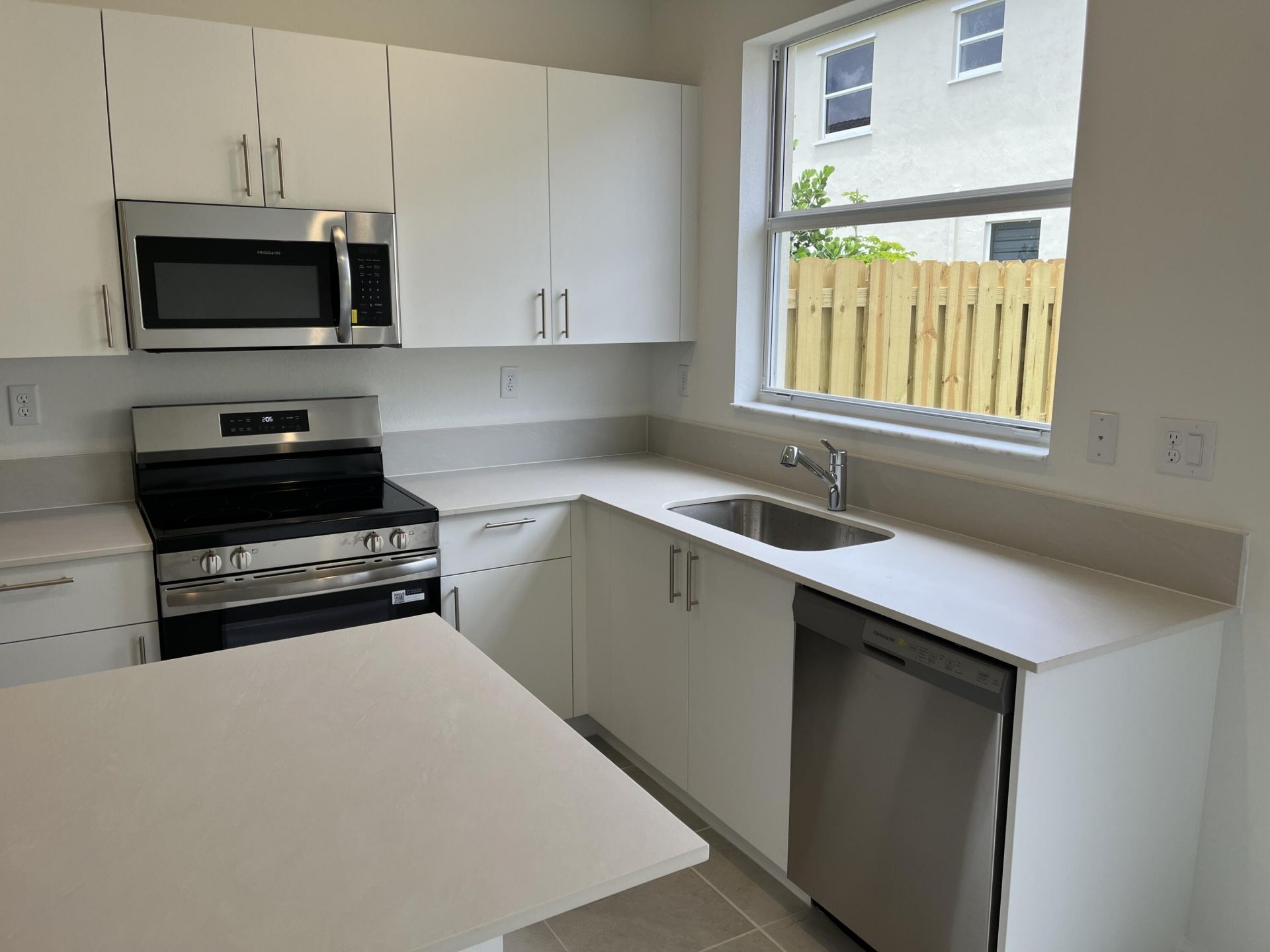 2624 SE 25th, Homestead, FL 33035 Photo