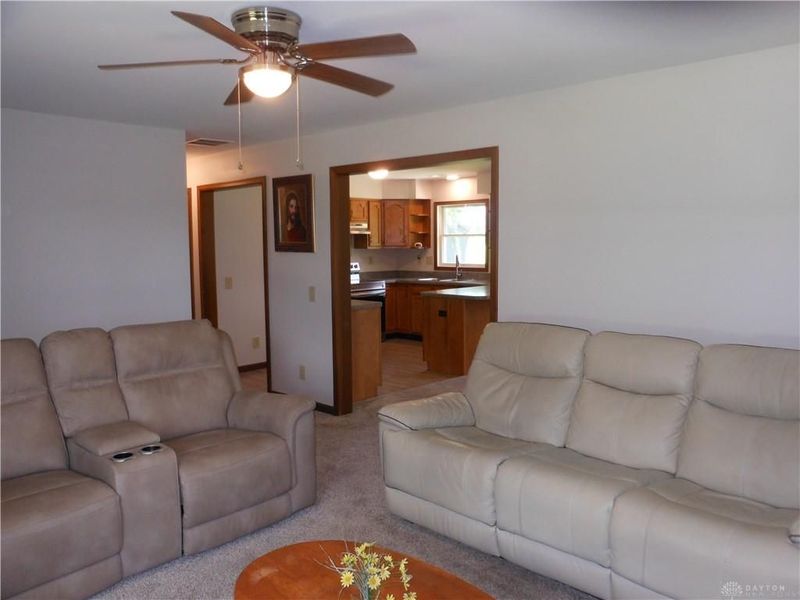133 Thunder Drive, Lakengren, OH 45320 Photo 11