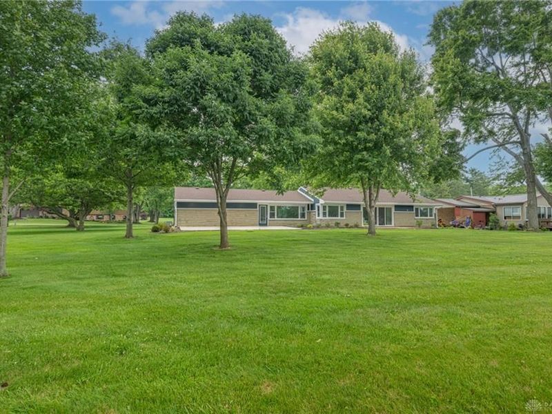 1091 Sylvan Shores Drive, South Vienna, OH 45369 Photo 47