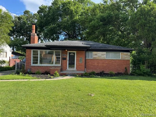 31417 Marquette Street, Garden City, MI 48135